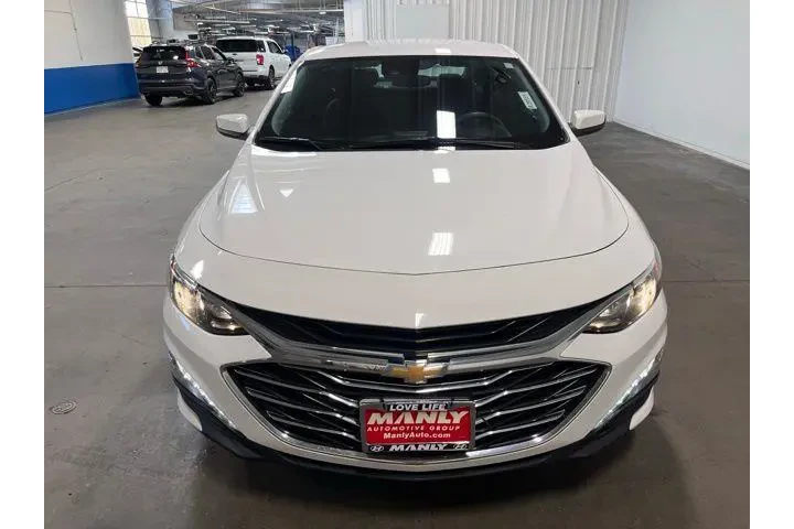 $16513 : Chevrolet Malibu 2023 LT 4dr image 8