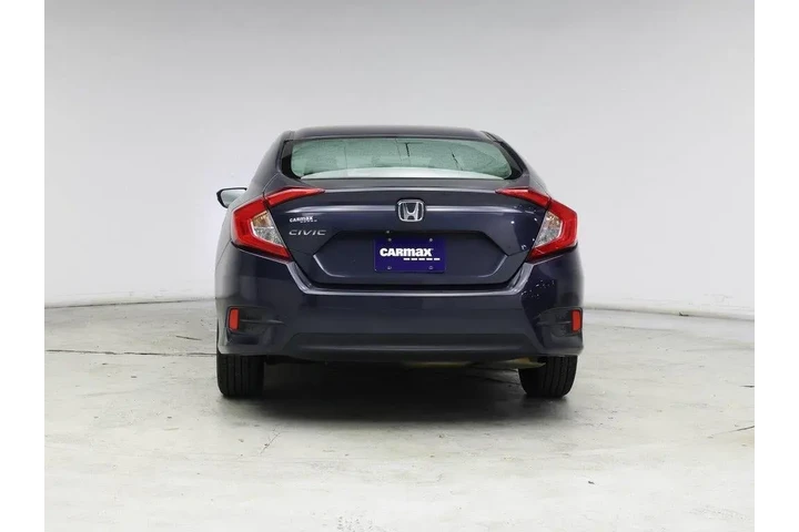 $16998 : Honda Civic 2017 LX 4dr Seda image 6