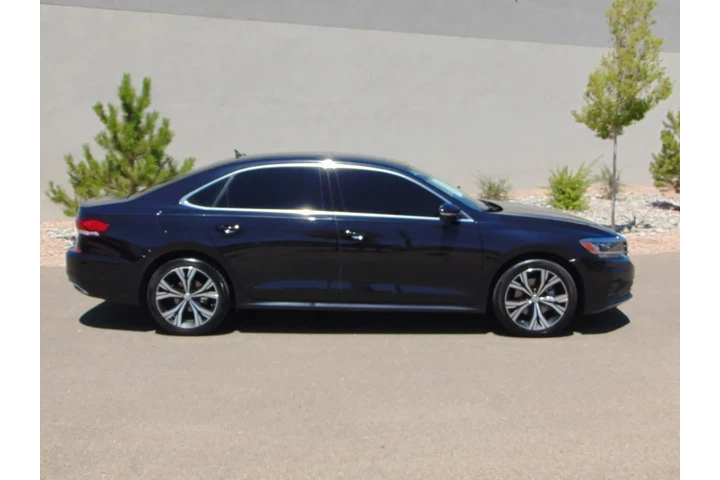 $17548 : 2021 Passat 2.0T SE image 3