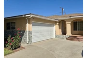 This 1499 square foot single