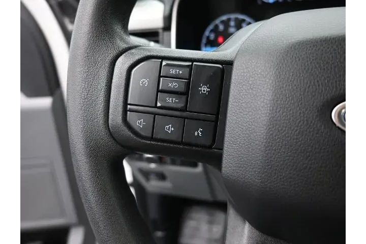 $22991 : Ford F-150 2022 4x2 XL 4dr S image 3