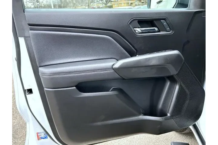 $35495 : Chevrolet Colorado 2024 4x4 image 9