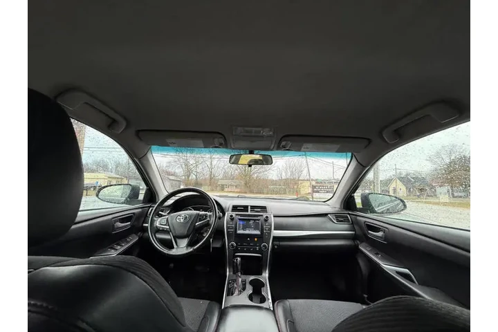 $8999 : 2017 Camry SE image 10