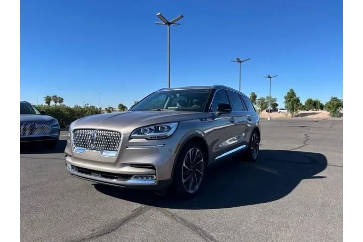 $38952 : Lincoln Aviator 2020 AWD Res image 2