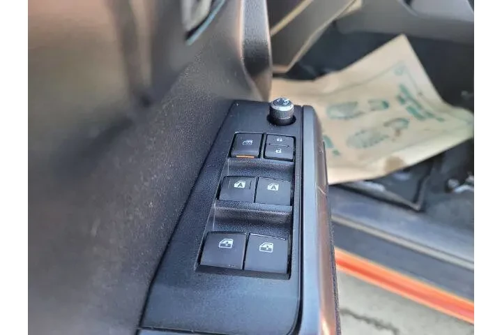 $27500 : 2016 Tacoma image 6