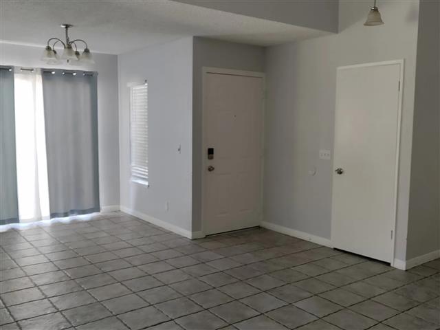 $2700 : Move-In Ready 3-Bedroom image 3