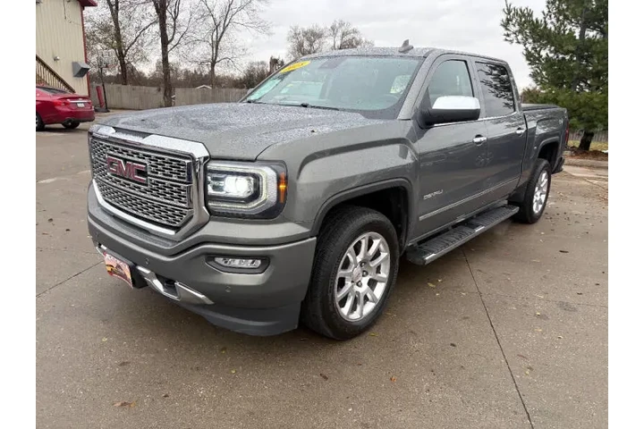 $21905 : 2018 GMC Sierra 1500 Denali image 2