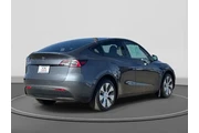 $28800 : Tesla Model Y 2021 AWD Long thumbnail