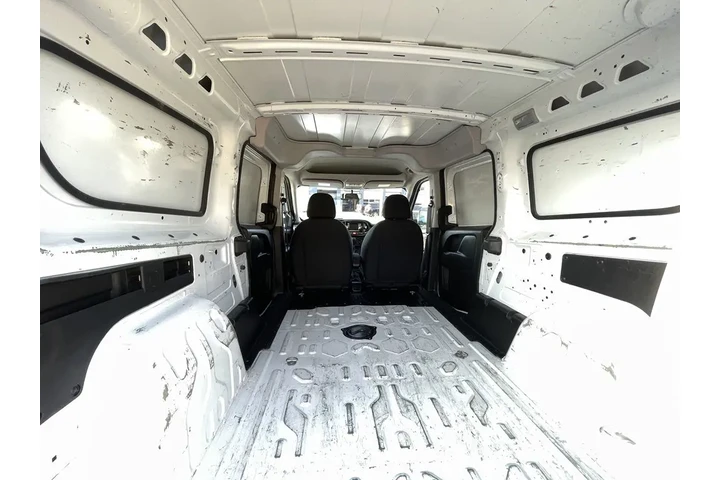 $12000 : 2021 Ram ProMaster City image 9