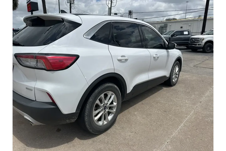 $12991 : Ford Escape 2020 SE 4dr SUV image 3
