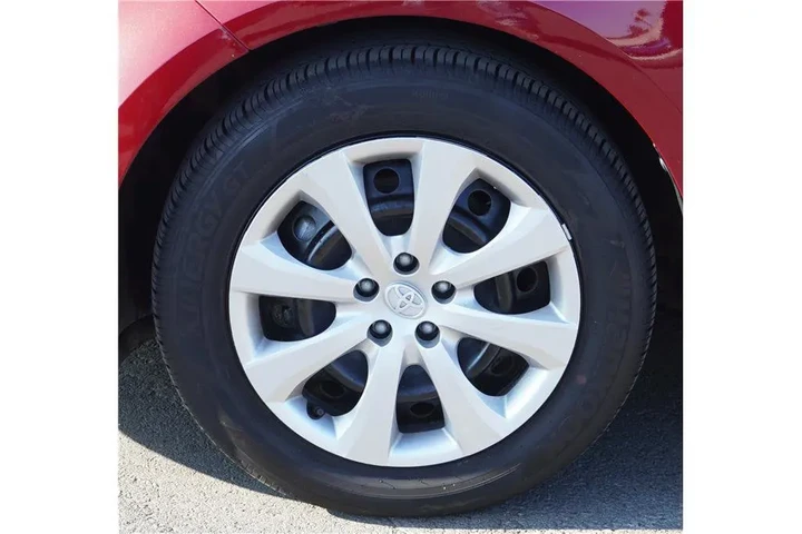 $22700 : 2025 Corolla LE image 9