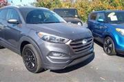 $12500 : 2016 Tucson thumbnail