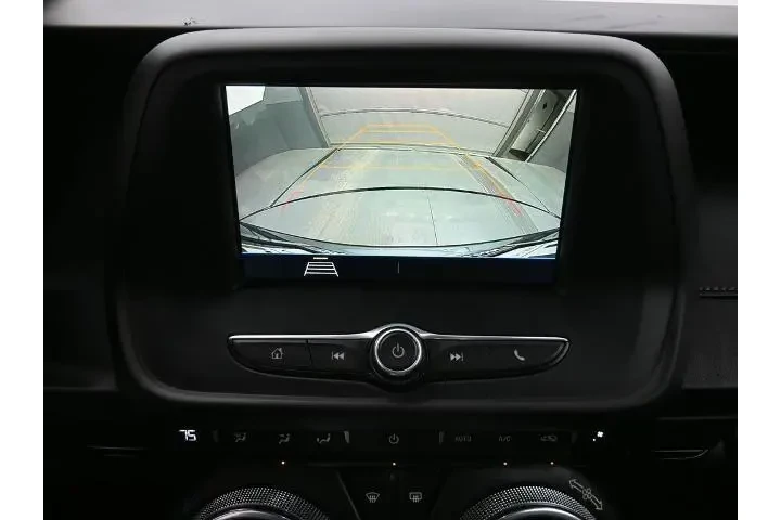 $15777 : Chevrolet Camaro 2019 LS 2dr image 9