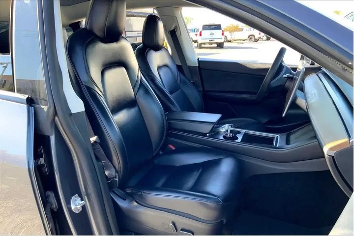 $28449 : Tesla Model Y 2021 AWD Perfo image 8