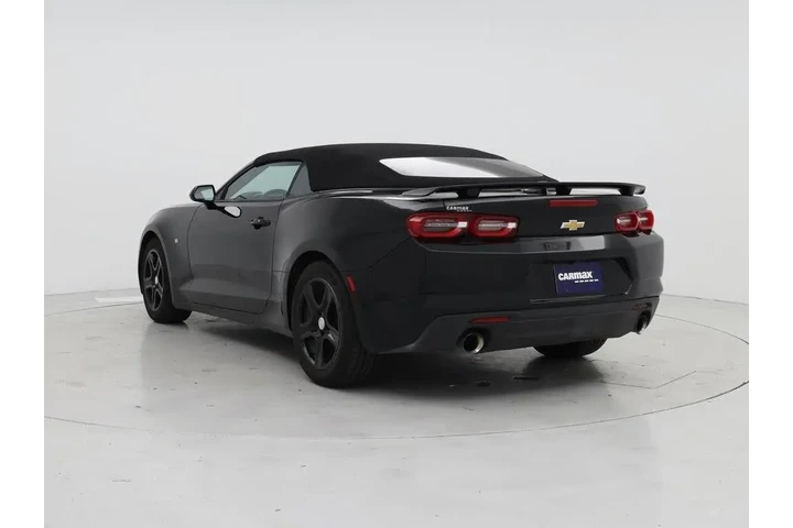 $24998 : Chevrolet Camaro 2023 LT 2dr image 2