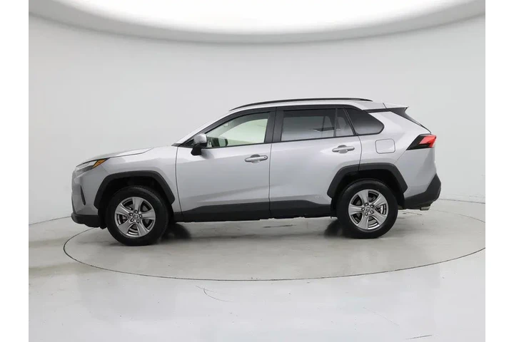 $33998 : Toyota RAV4 Hybrid 2025 AWD image 3