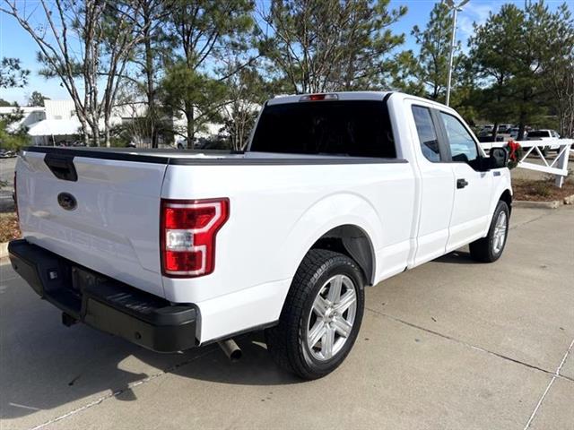 $23056 : 2020 F-150 XL SuperCab 8-ft. image 6