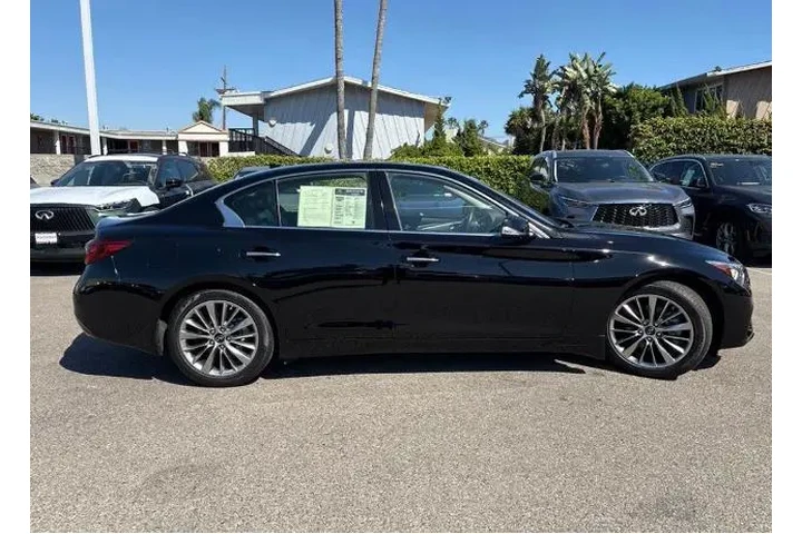 $35989 : INFINITI Q50 2023 Luxe 4dr S image 4