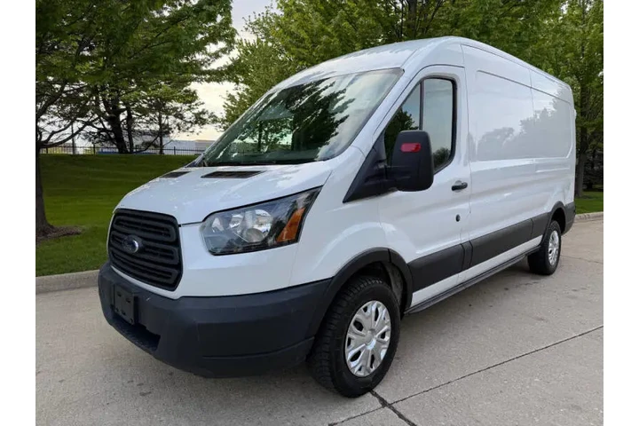 $1 : 2019 Transit 250 image 9