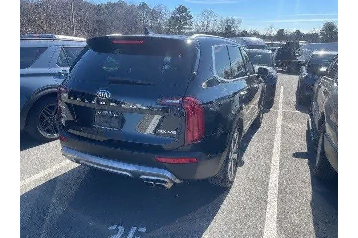 $32992 : Kia Telluride 2021 AWD SX 4d image 3