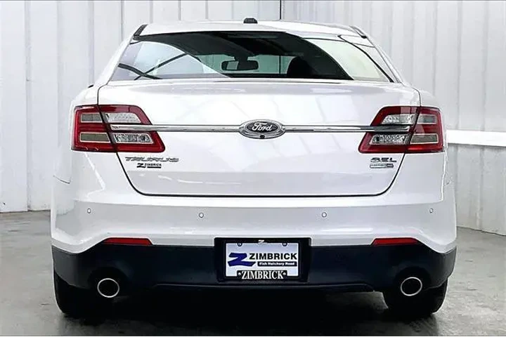 $13290 : Ford Taurus 2015 AWD SEL 4dr image 4