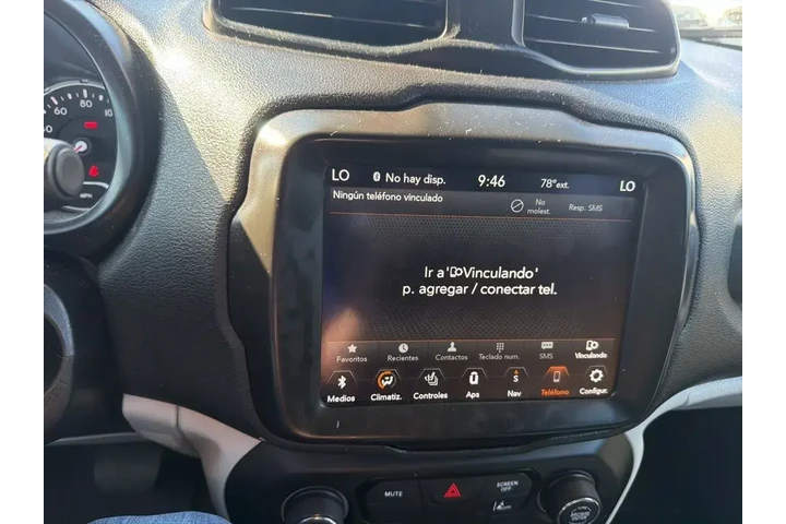 $15989 : Jeep Renegade 2022 4x4 (Red) image 6