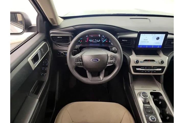 $27998 : Ford Explorer 2023 AWD Base image 10