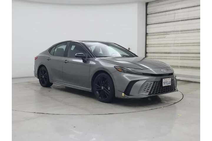 $33998 : Toyota Camry 2025 XSE 4dr Se image 1