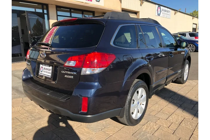 $8990 : 2012 Outback 2.5i Limited image 3
