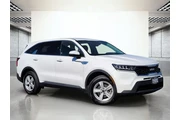 $19788 : Kia Sorento 2022 LX 4dr SUV thumbnail