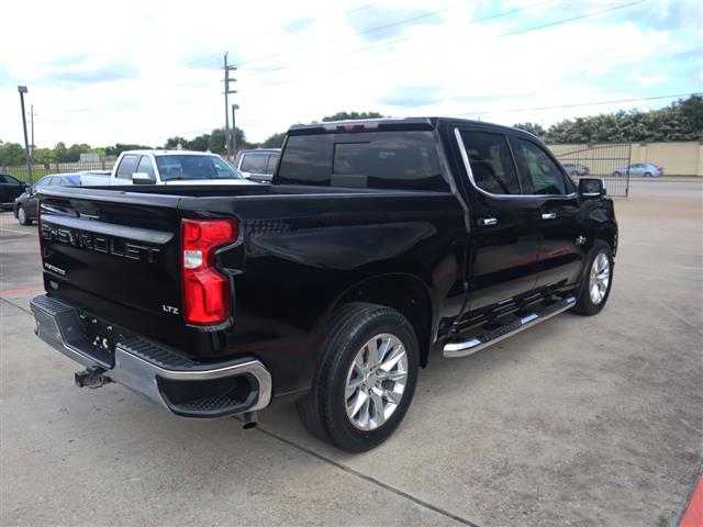 $35985 : 2021 Silverado 1500 LTZ Crew image 9