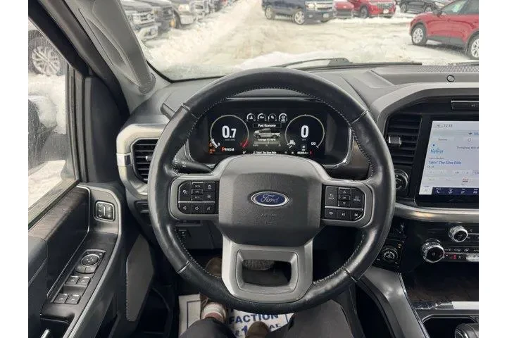 $37699 : Ford F-150 2022 4x4 Lariat 4 image 9