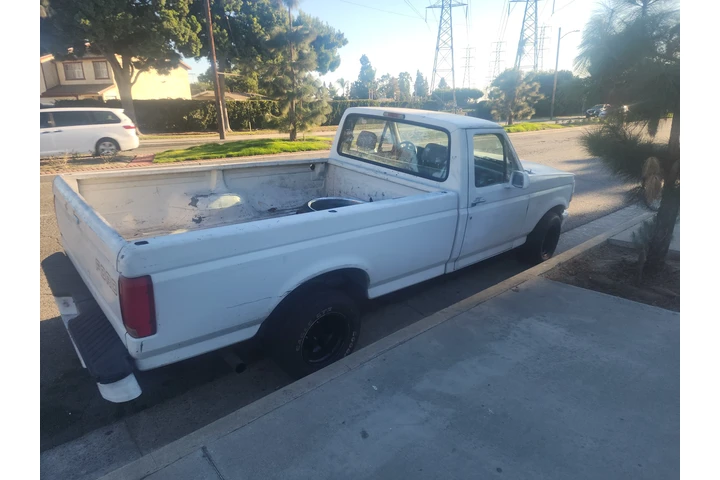 $2800 : Ford f150 1996 image 2