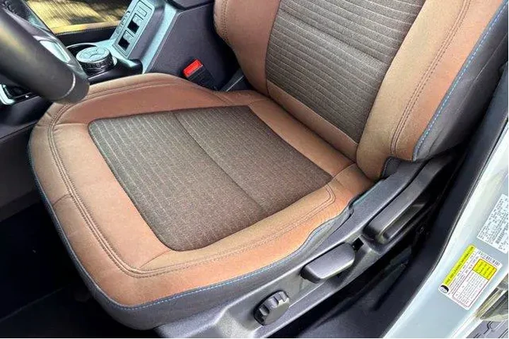 $38977 : Ford Bronco 2022 4x4 Outer B image 9