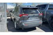 $29984 : Toyota RAV4 2021 AWD XLE 4dr thumbnail