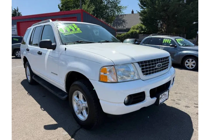 $4995 : 2005 Explorer XLT image 3
