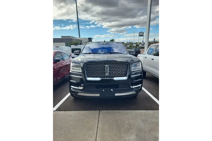 $27719 : Lincoln Navigator L 2018 4x4 image 2