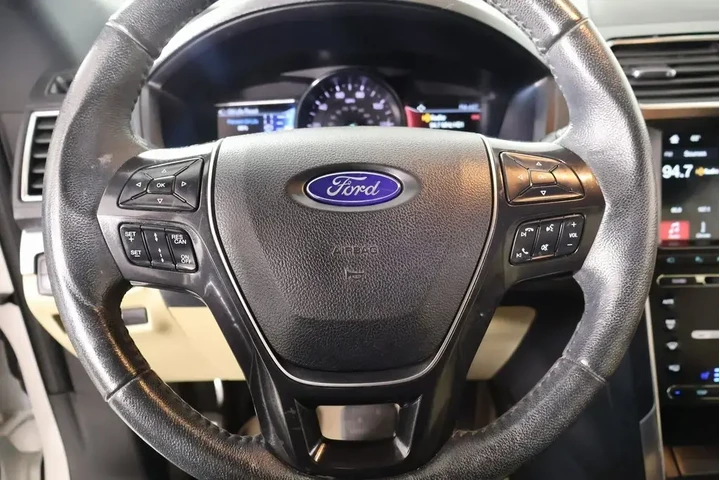 $15459 : Ford Explorer 2017 Limited 4 image 3
