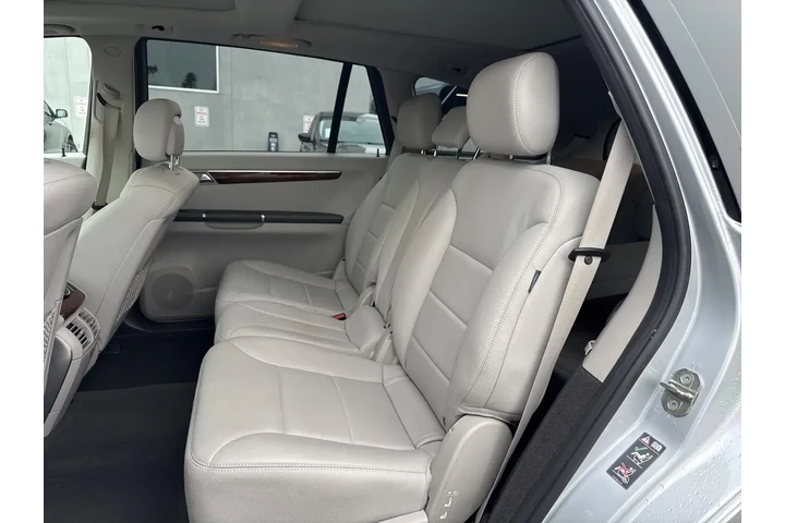 $14950 : Mercedes-Benz R-Class 2012 A image 8