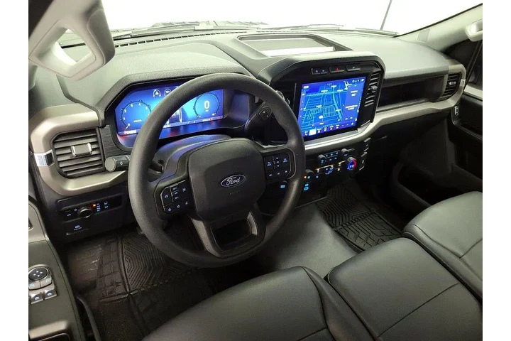 $31998 : Ford F-150 2024 4x2 XL 2dr R image 9