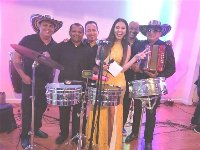 Conjunto Vallenato en Miami image 3