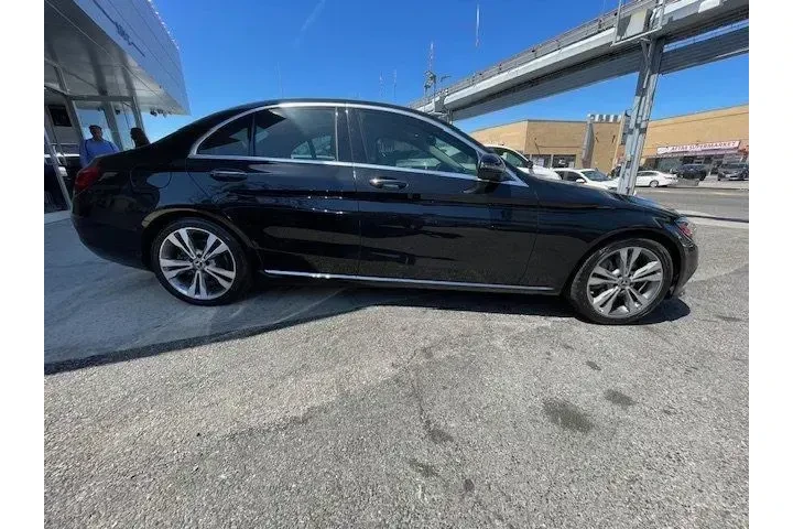 $21799 : Mercedes-Benz C-Class 2021 C image 7