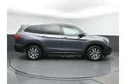 $20695 : Honda Pilot 2020 AWD EX-L 4d thumbnail