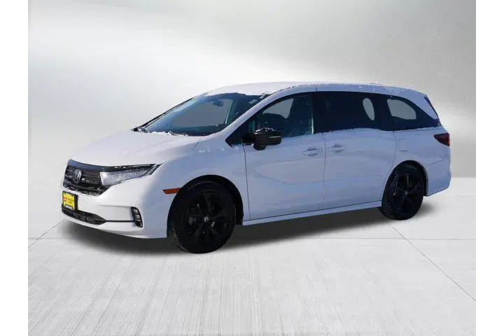 $38000 : Honda Odyssey 2024 Sport 4dr image 3