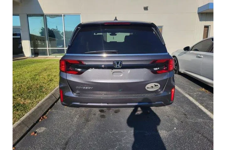 Honda Odyssey 2025 EX-L 4dr image 5