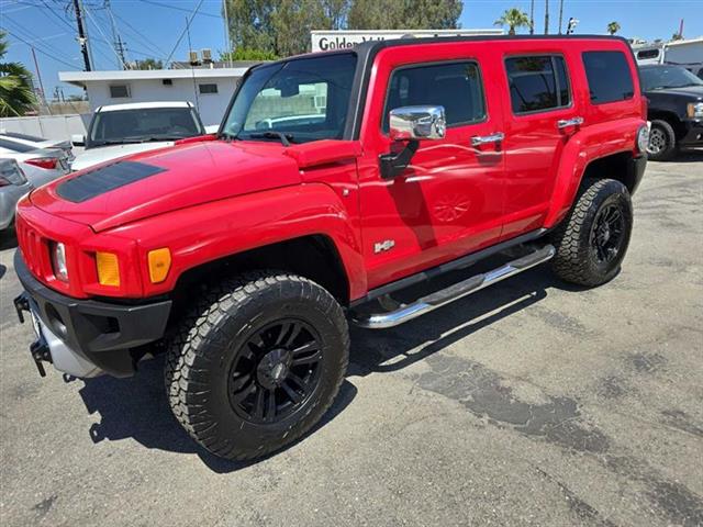 $12499 : 2008 HUMMER H3 image 3