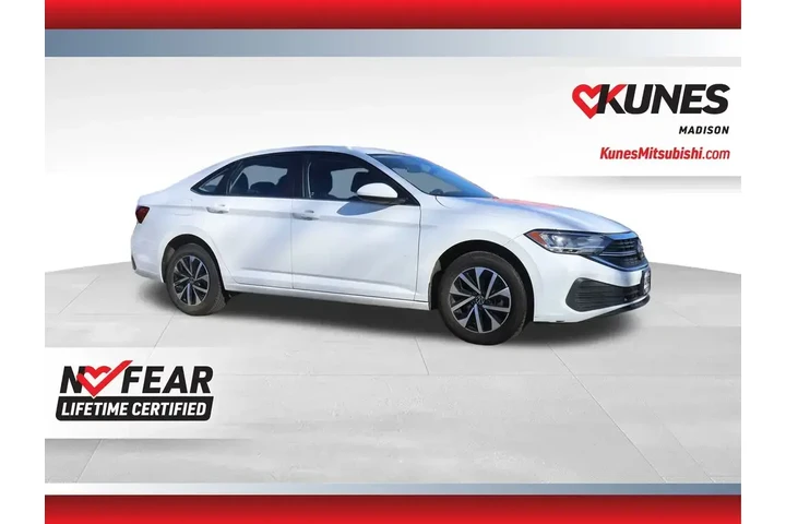 $15777 : Volkswagen Jetta 2024 S 4dr image 1