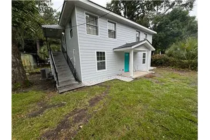$1500 : Rental property with 2 bedro image 2