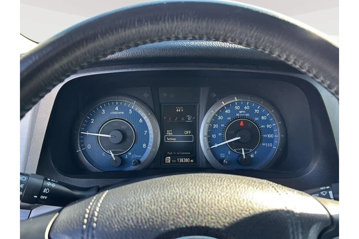 $19489 : 2017 Sienna XLE 8-Passenger image 3