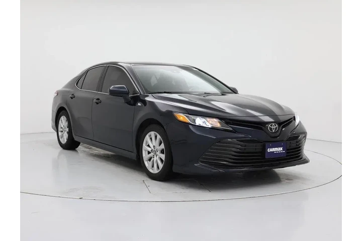 $19998 : Toyota Camry 2018 LE 4dr Sed image 1
